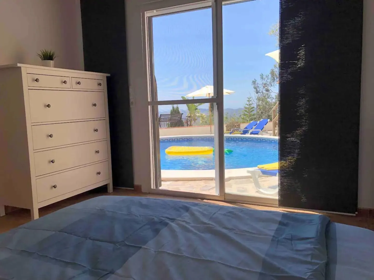 Casa Rural Finca Volando In The Mountains Of Malaga Comares Holiday home
