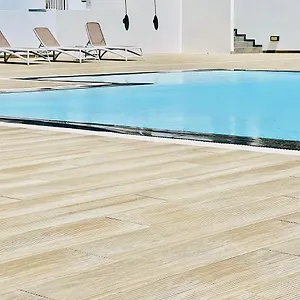 https://canaryislandshost-l-arena-beach-suites.in-canary-islands.com