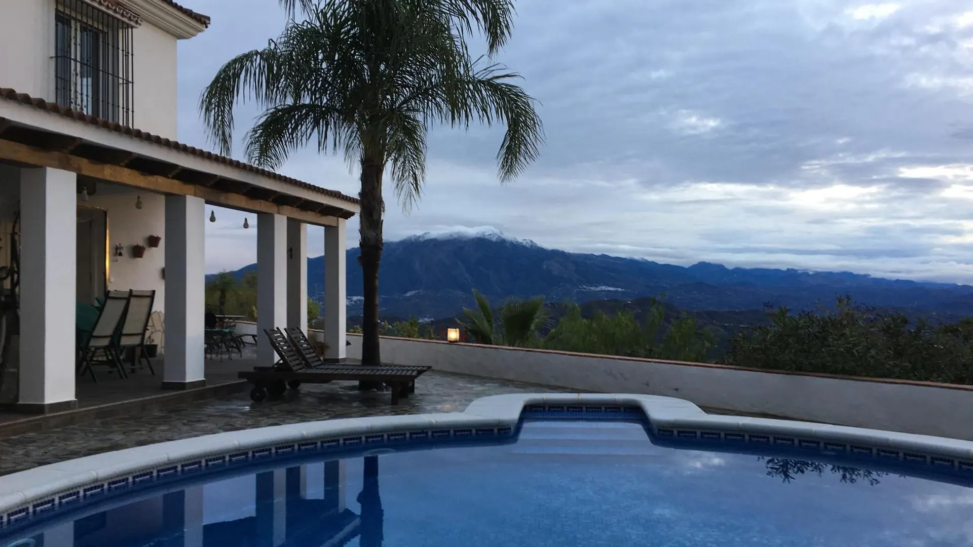 Casa Rural Finca Volando In The Mountains Of Malaga Comares Holiday home